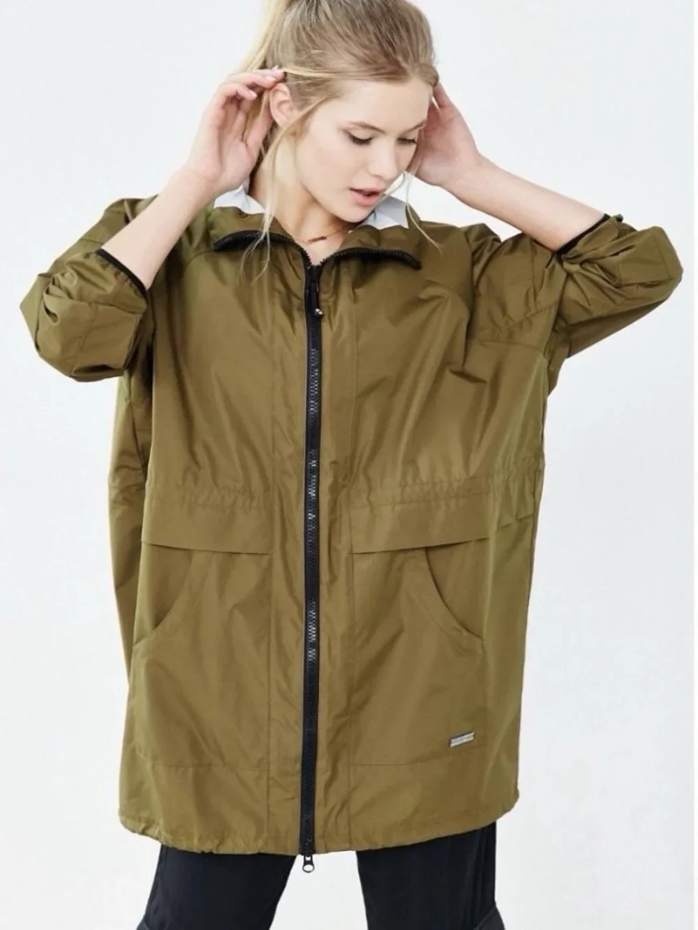 Without Walls Women’s Red Seam Sealed Oversized Rain Jacket Size Medium